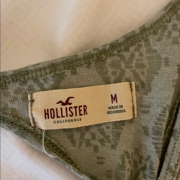Hollister Tank - Picture 5 of 5